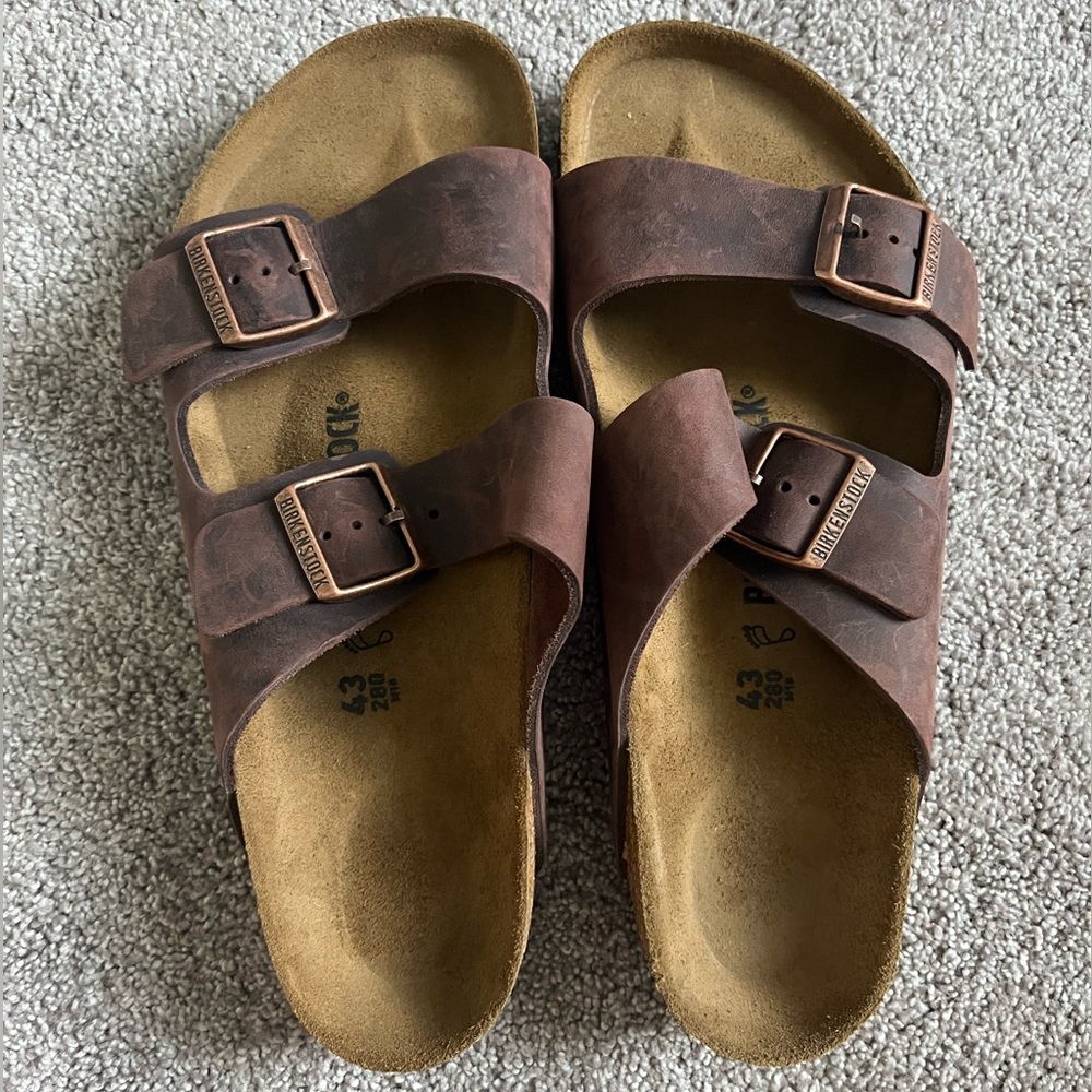BIRKENSTOCK Arizona Oiled Leather Footbed Sandals